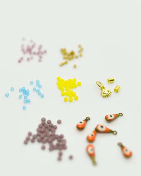 DIY kit for bracelet tutorial