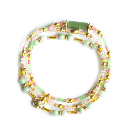 (SET OF BRACELETS) Zest