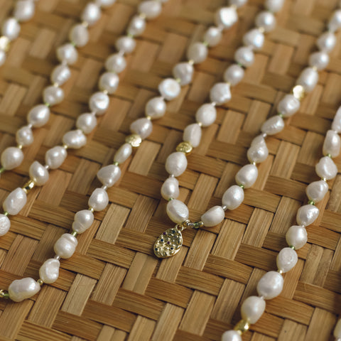 15" Pearl Necklace - Capsicum