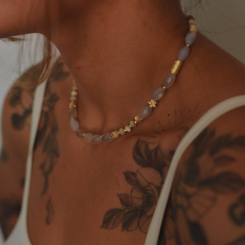 16" Moon Mist Necklace